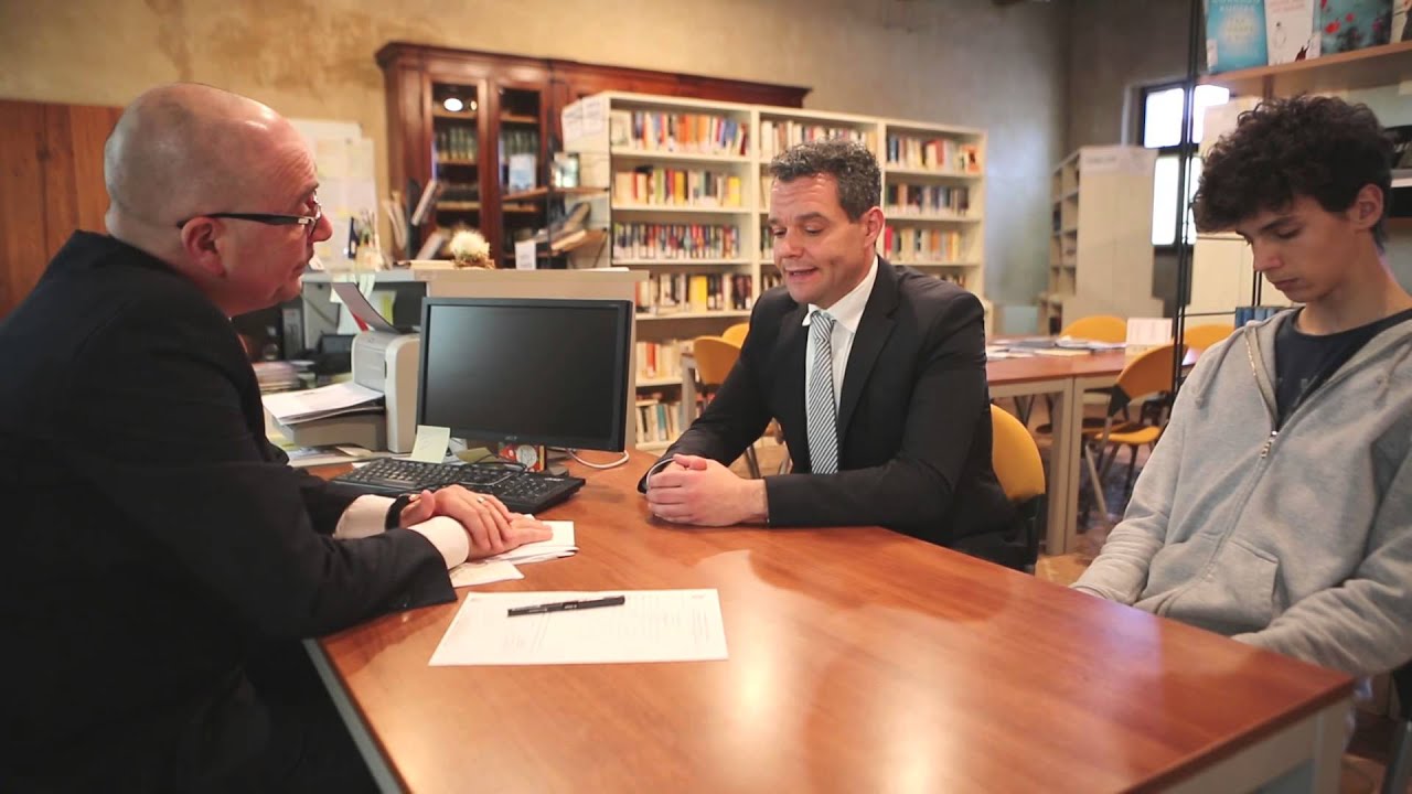 PADRE A NOLEGGIO - INVENTATI UN LAVORO -