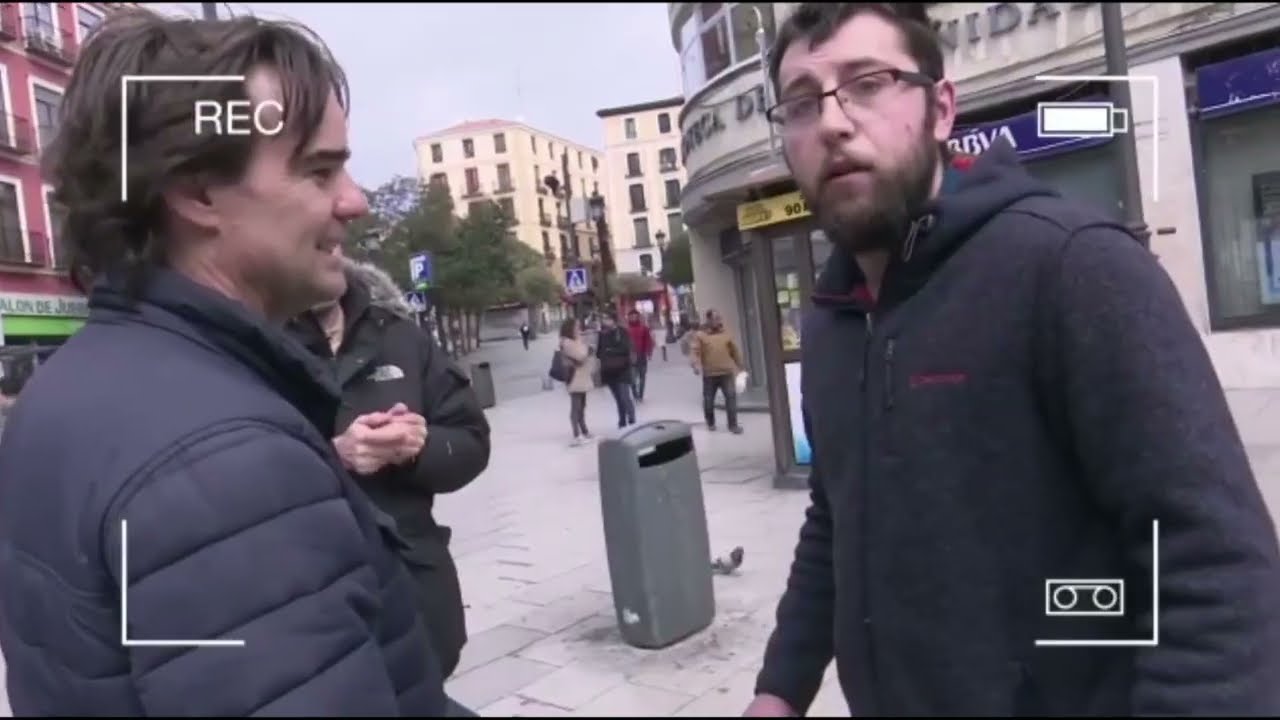 Esto es lo que pasa cuando alguien llama 'fascista' a Cake Minuesa