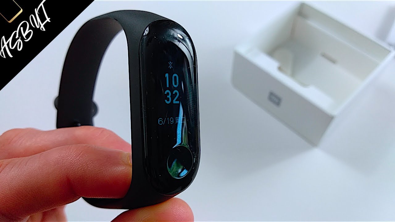 Xiaomi Mi Band 3 - UNBOXING & Hands On REVIEW! (English)