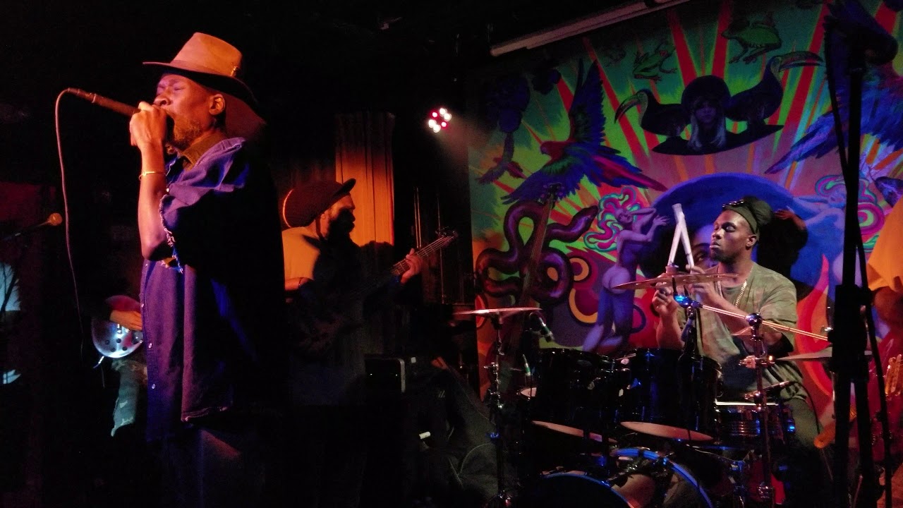 Akae Beka Eyelidz 030718 Tropicalia, D.C.