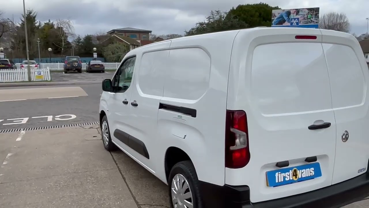 2022/71 VAUXHALL COMBO