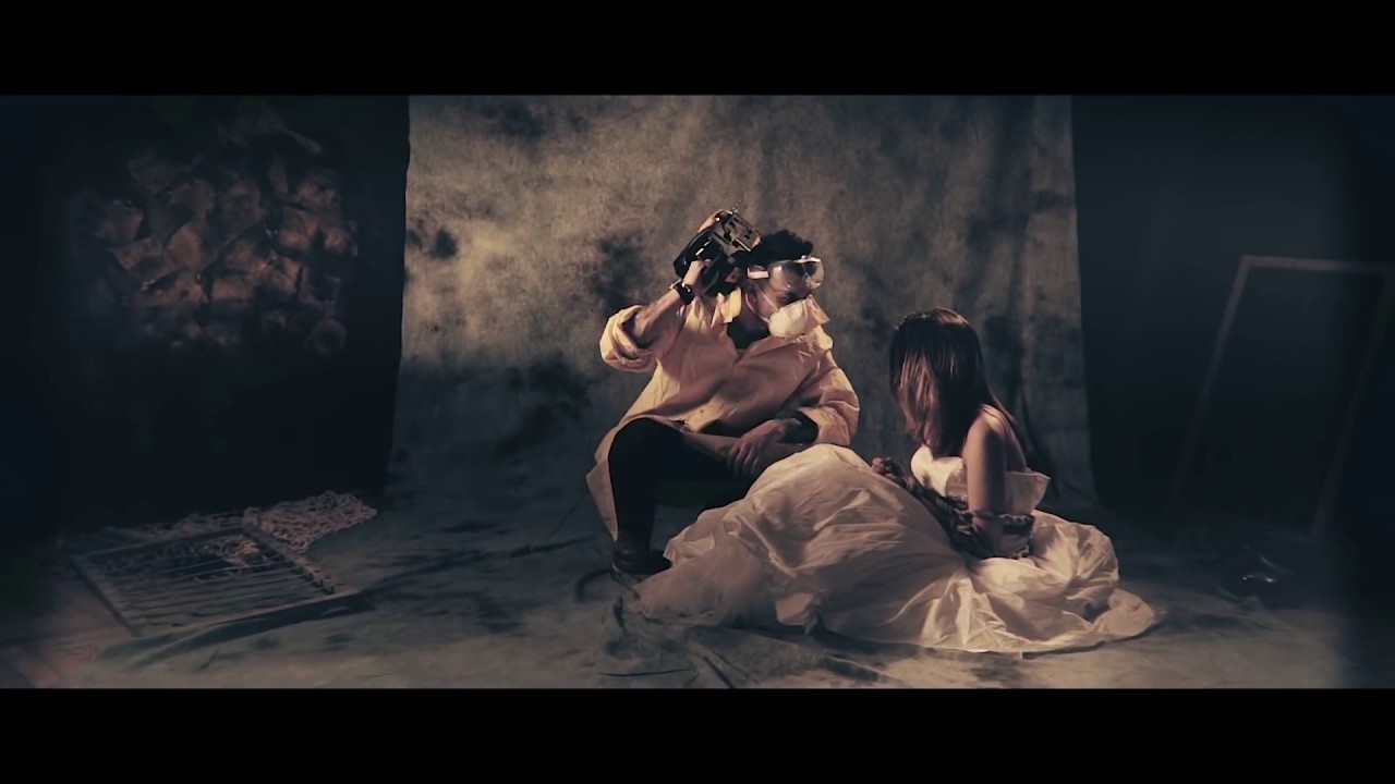 BODO - Dragostea se duce, Banu le seduce (Video Oficial)