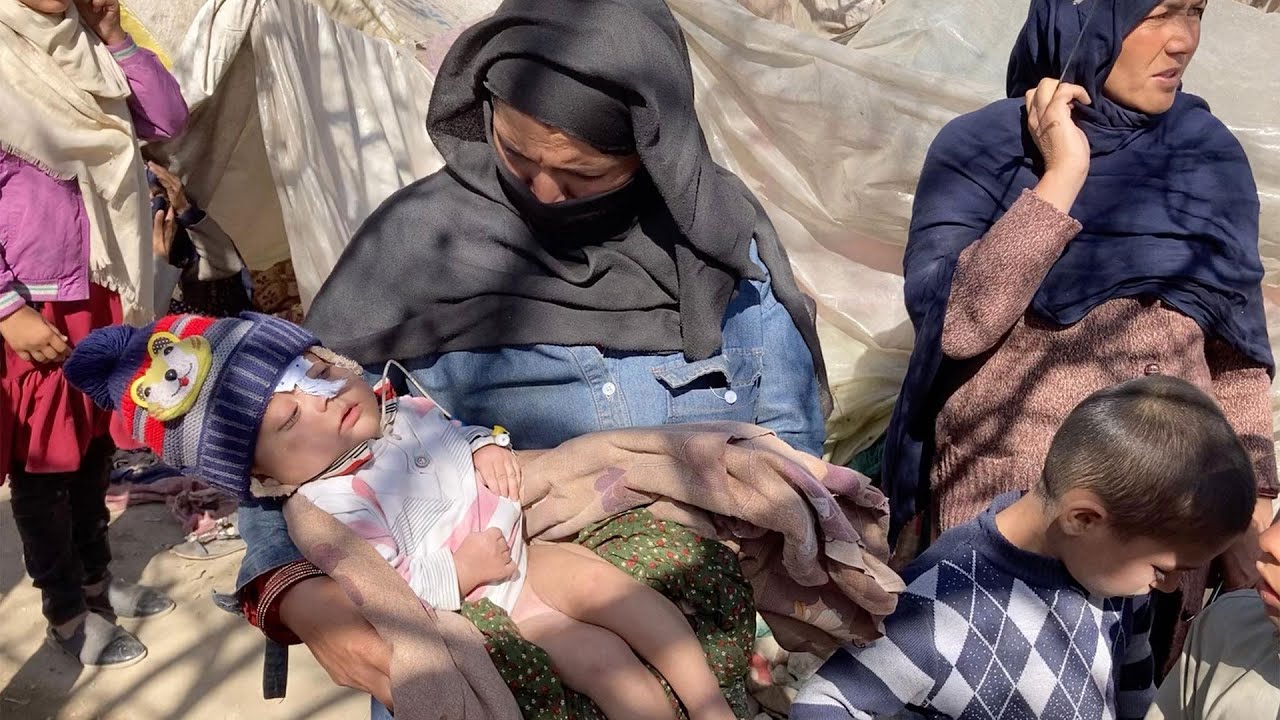 Besuch im Flüchtlingslager in Afghanistan: Hier droht einer Million Kindern der Hungertod