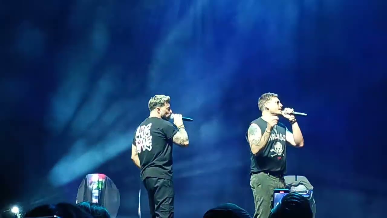 Blue live in Singapore at Mediacorp (09 Feb 2023) - One Love