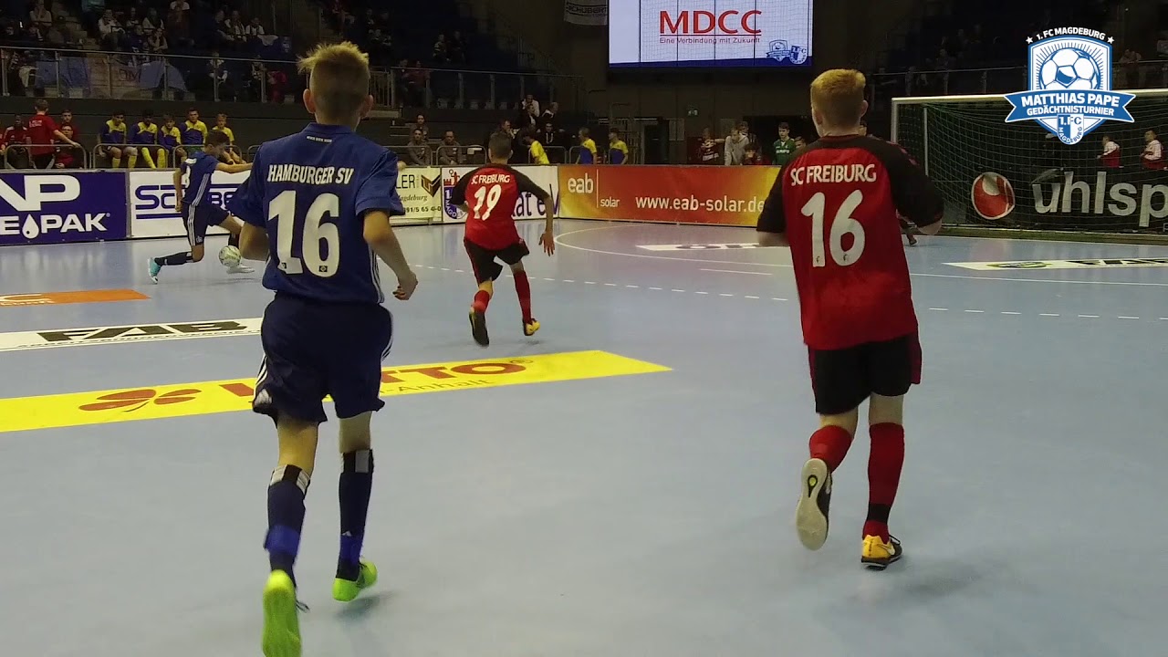 Achtelfinale Hamburger SV - SC Freiburg 1:2