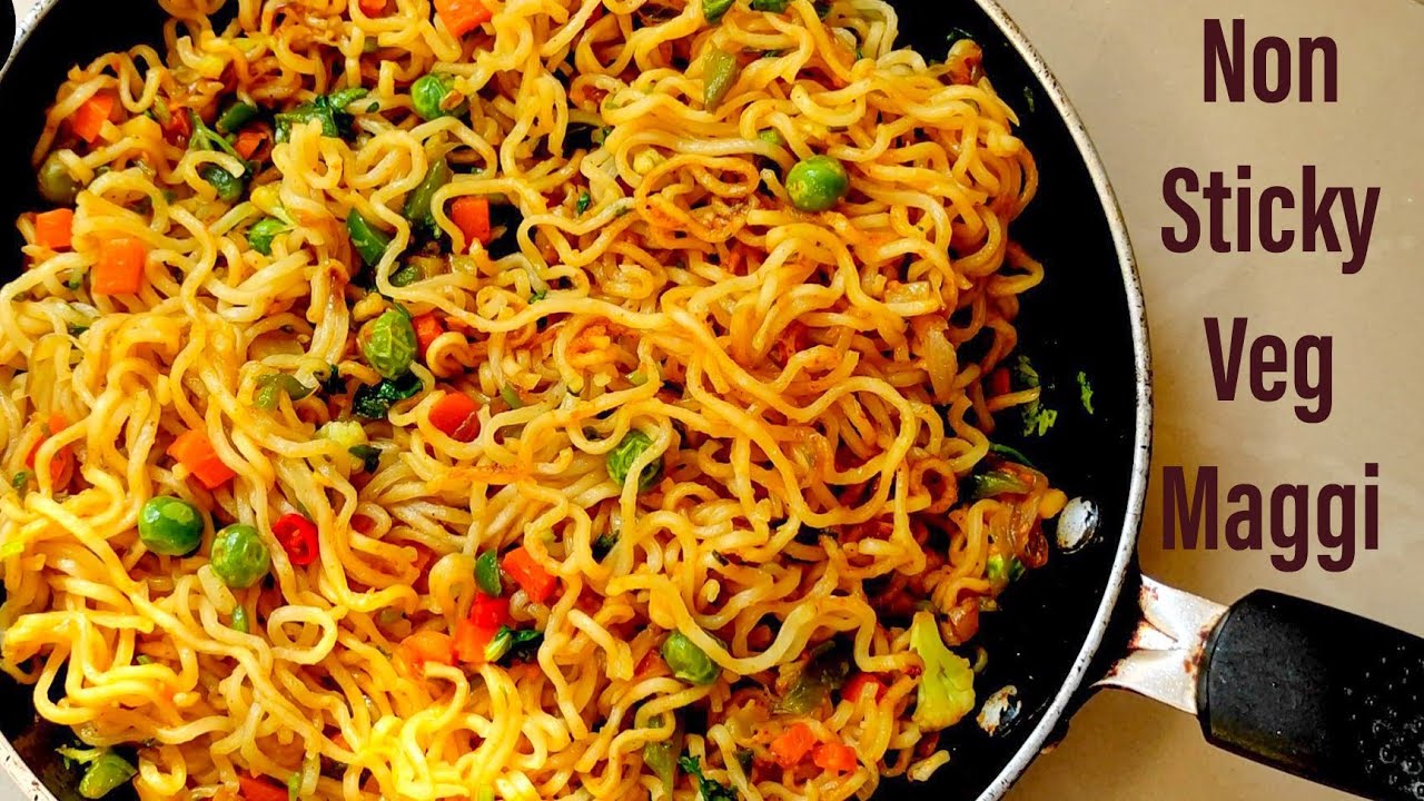 Masala Maggi Recipe || Non Sticky Veg Maggie || Maggi Masala - Nom Yumm