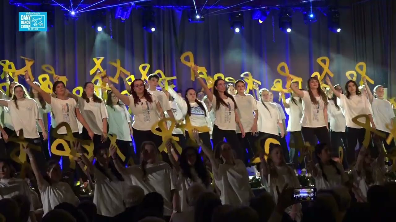 People Help People Flashmob🫶