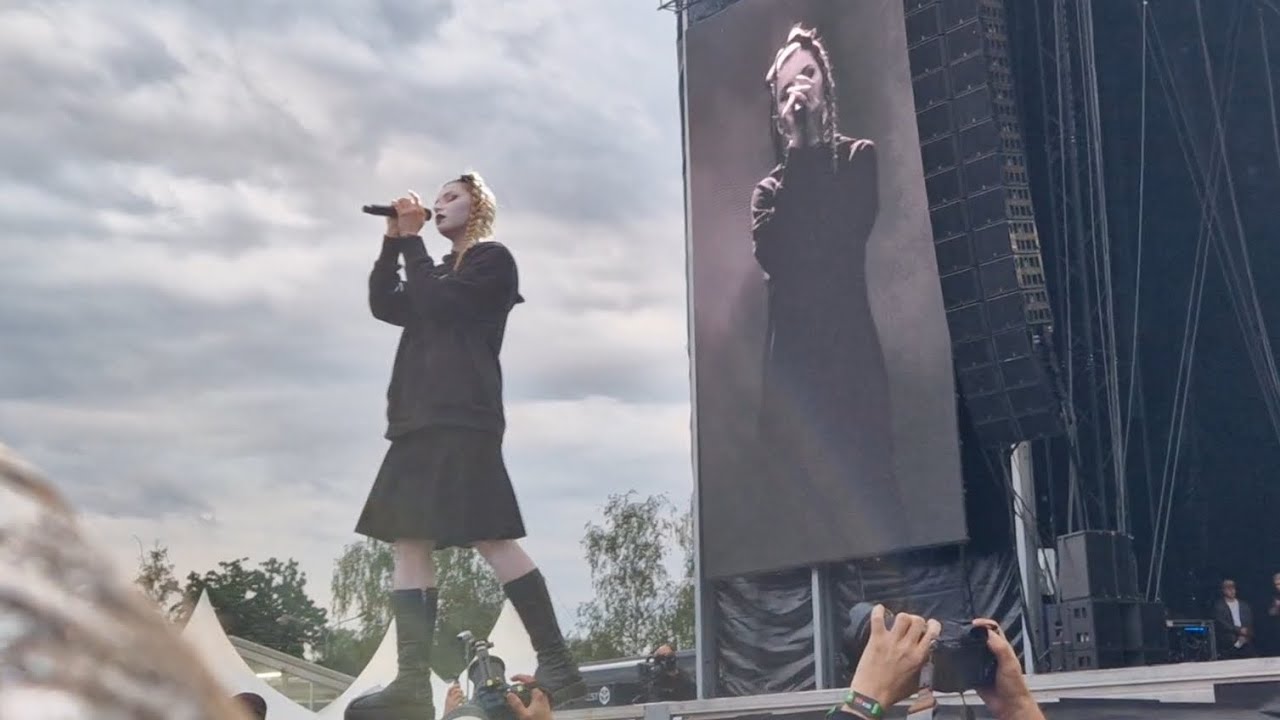 марш / march - Ic3peak (live at Rock For People 2024, Hradec Králové)