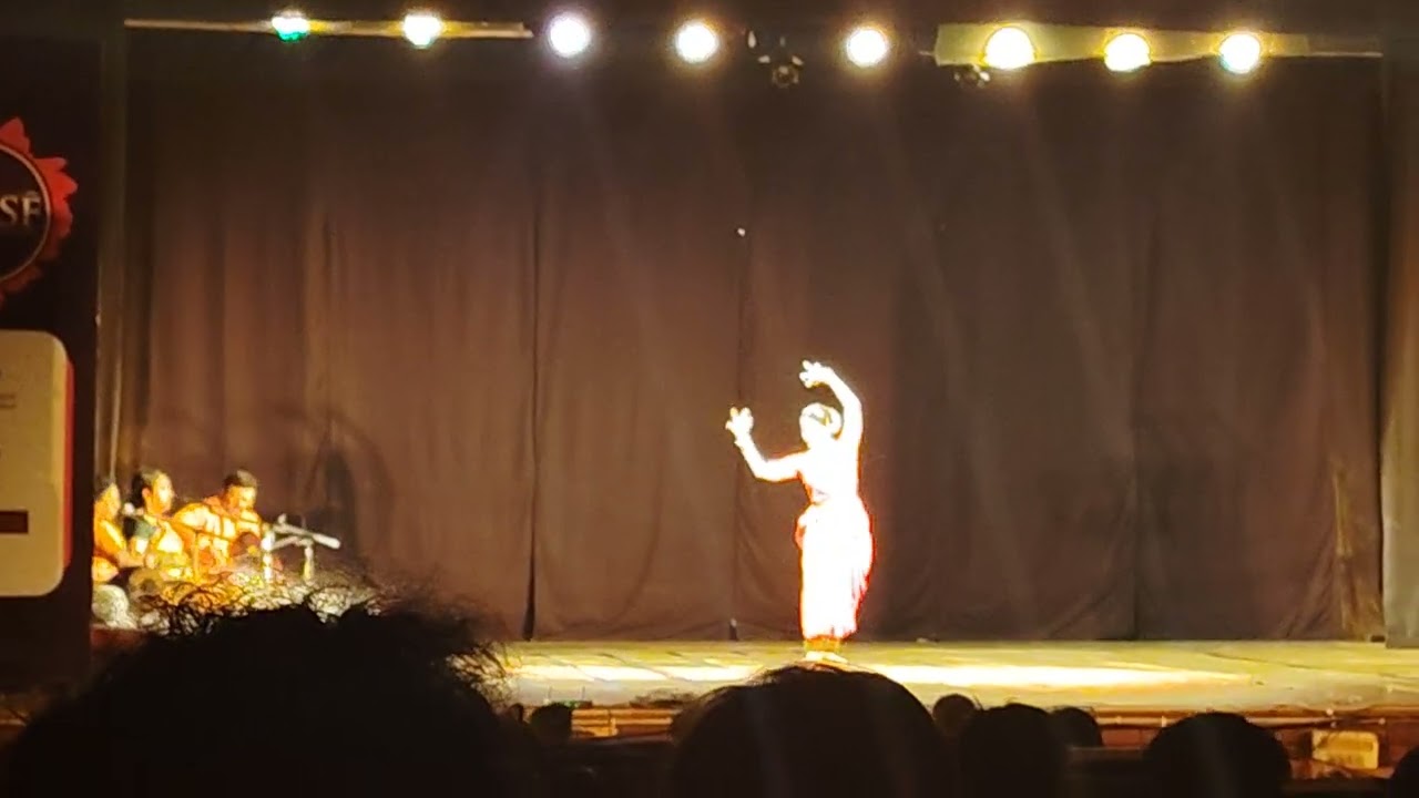 SWARA SAMRAT Festival Malavika Sarukkai (Bharatanatyam) 