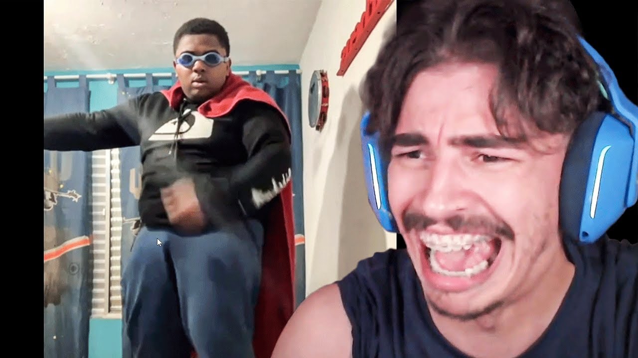 BISTECONE REAGINDO AS DANÇAS NO DISCORD