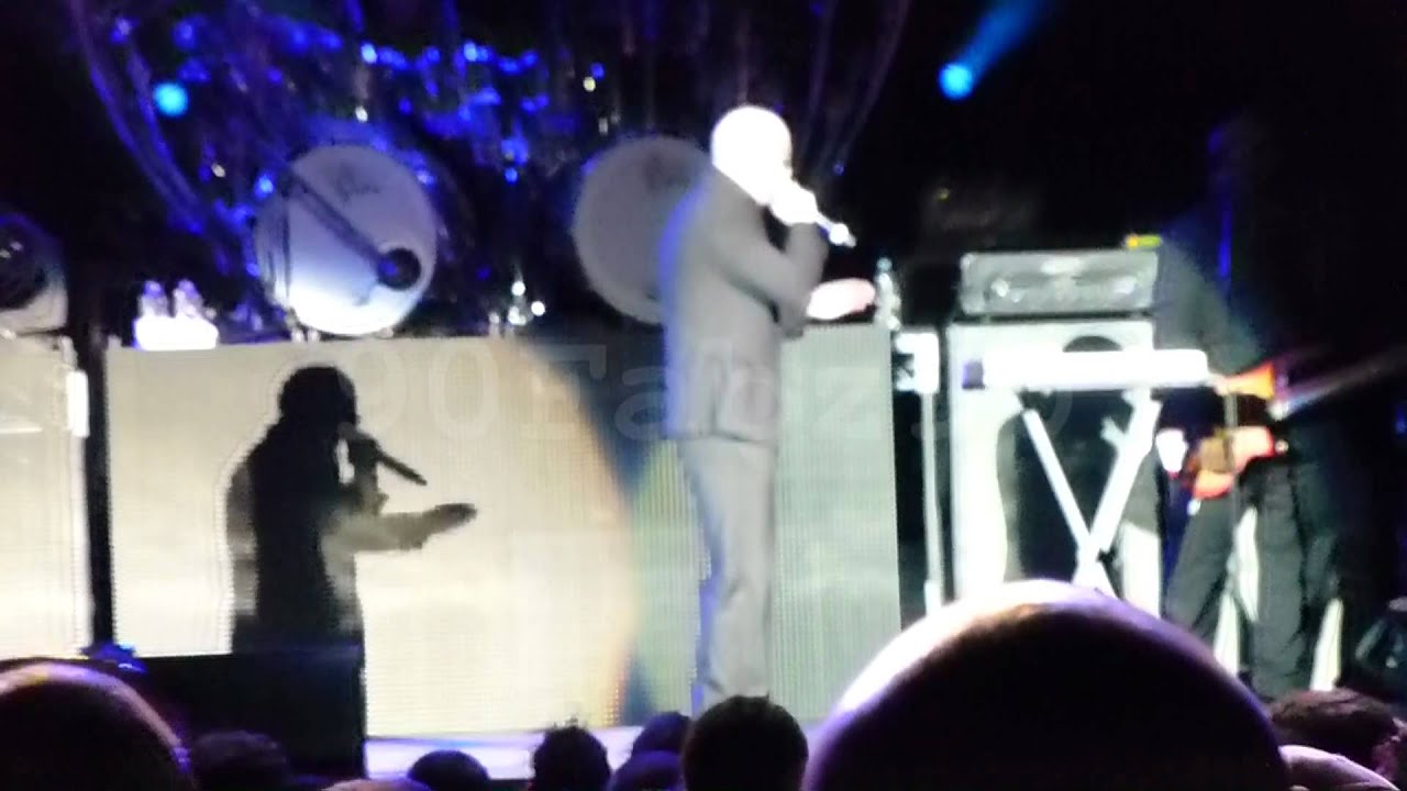 Pitbull - Latinos In Paris / Pelotero A La Bola Live Planet Pit World Tour Albuquerque NM