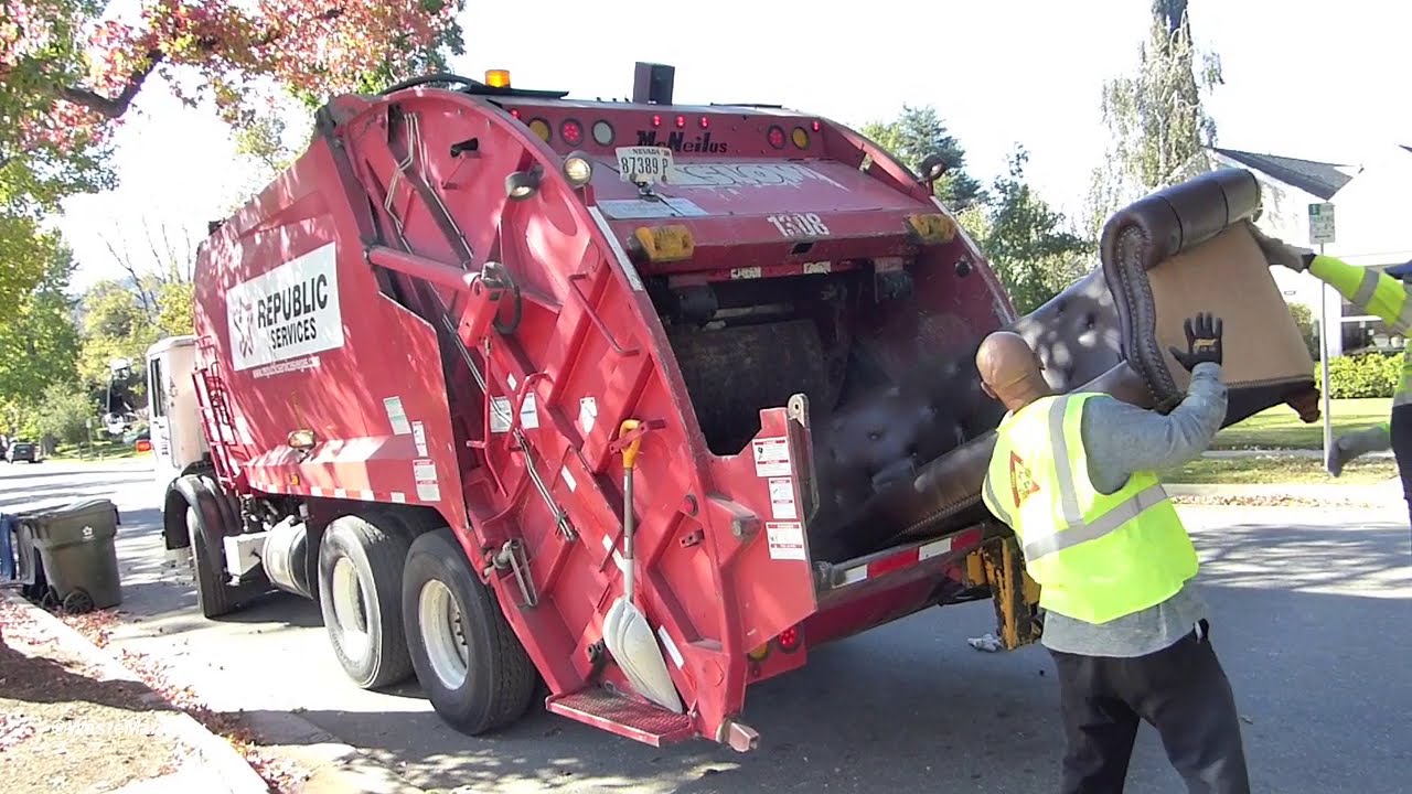 Red Republic Rear Loader Eating Bulk