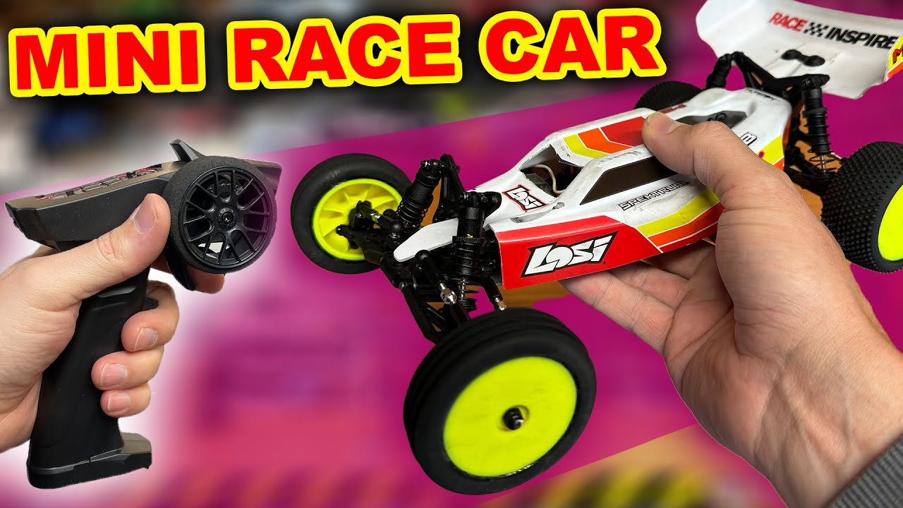 Гоночный автомобиль Losi Mini B Brushless RC