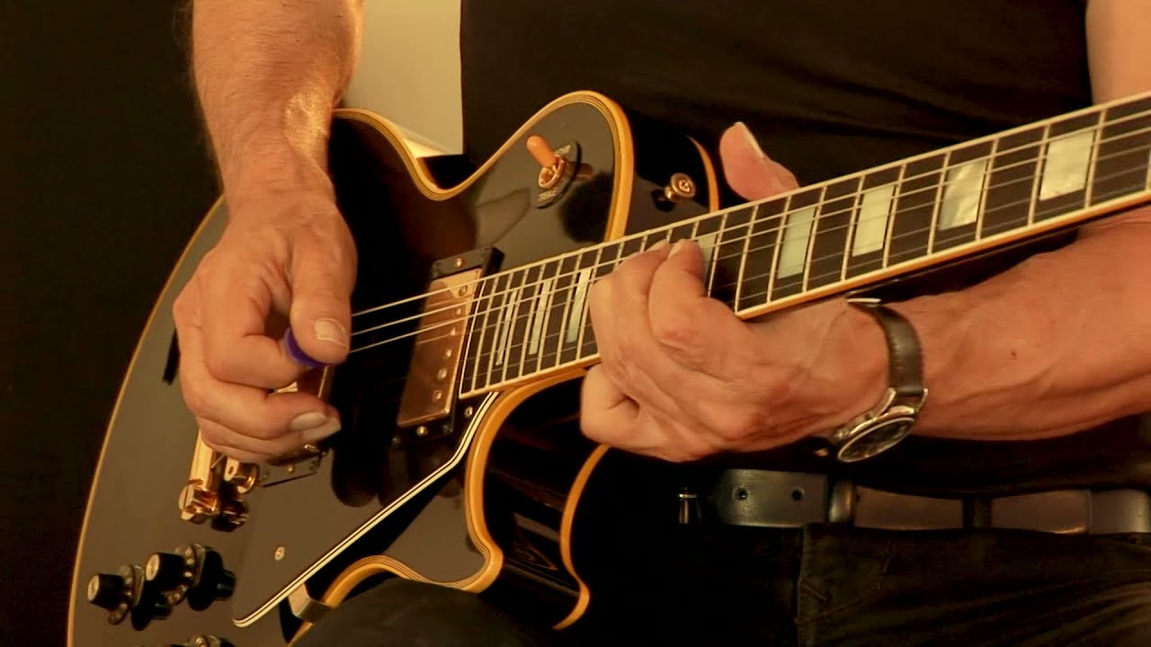 2015 Gibson Custom Shop  Les Paul 1968 Custom VOS