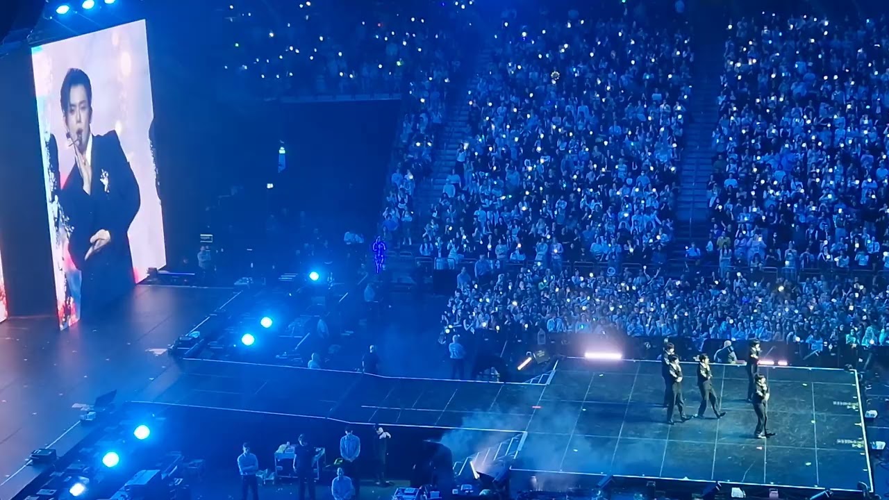 TXT - Over The Moon [Live in Berlin] 4K