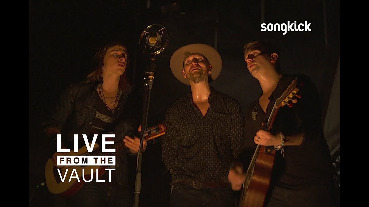 NEEDTOBREATHE - More Heart, Less Attack [Live From The Vault]