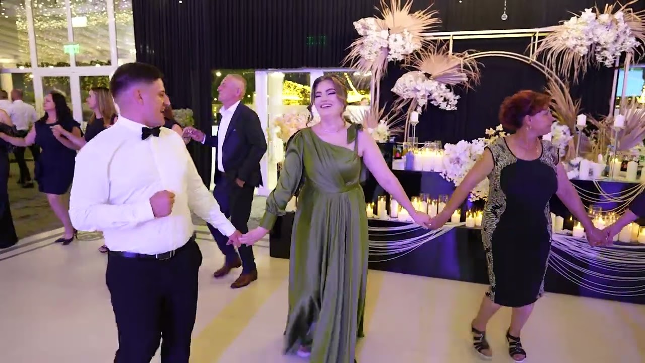Nuntă Alex și Denisa( Becheru Ballroom )- Camelia și Petrica Ciucă 