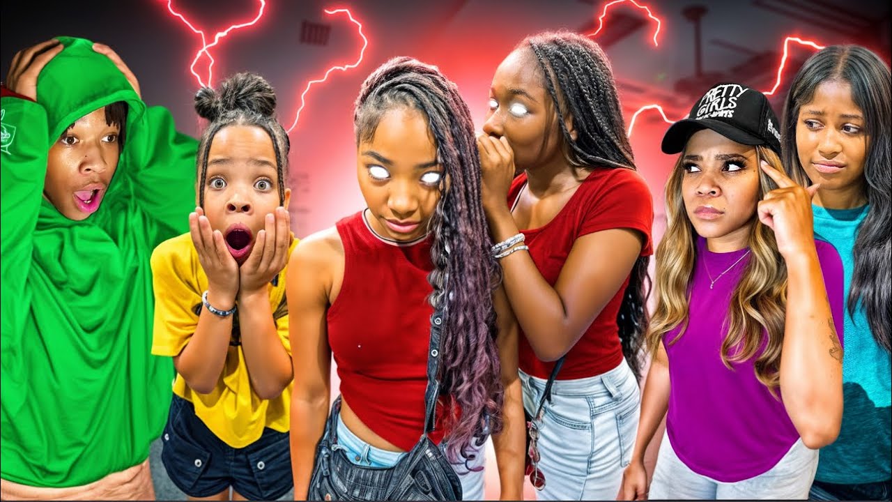 The NEW Girl Turned KD into a CLONE - Nova and Zoey are confused 