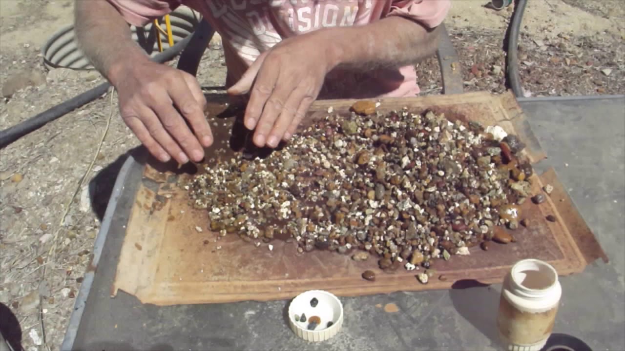 Sapphire Mining Australia , Tim's Adventure, sapphires again [V:38]