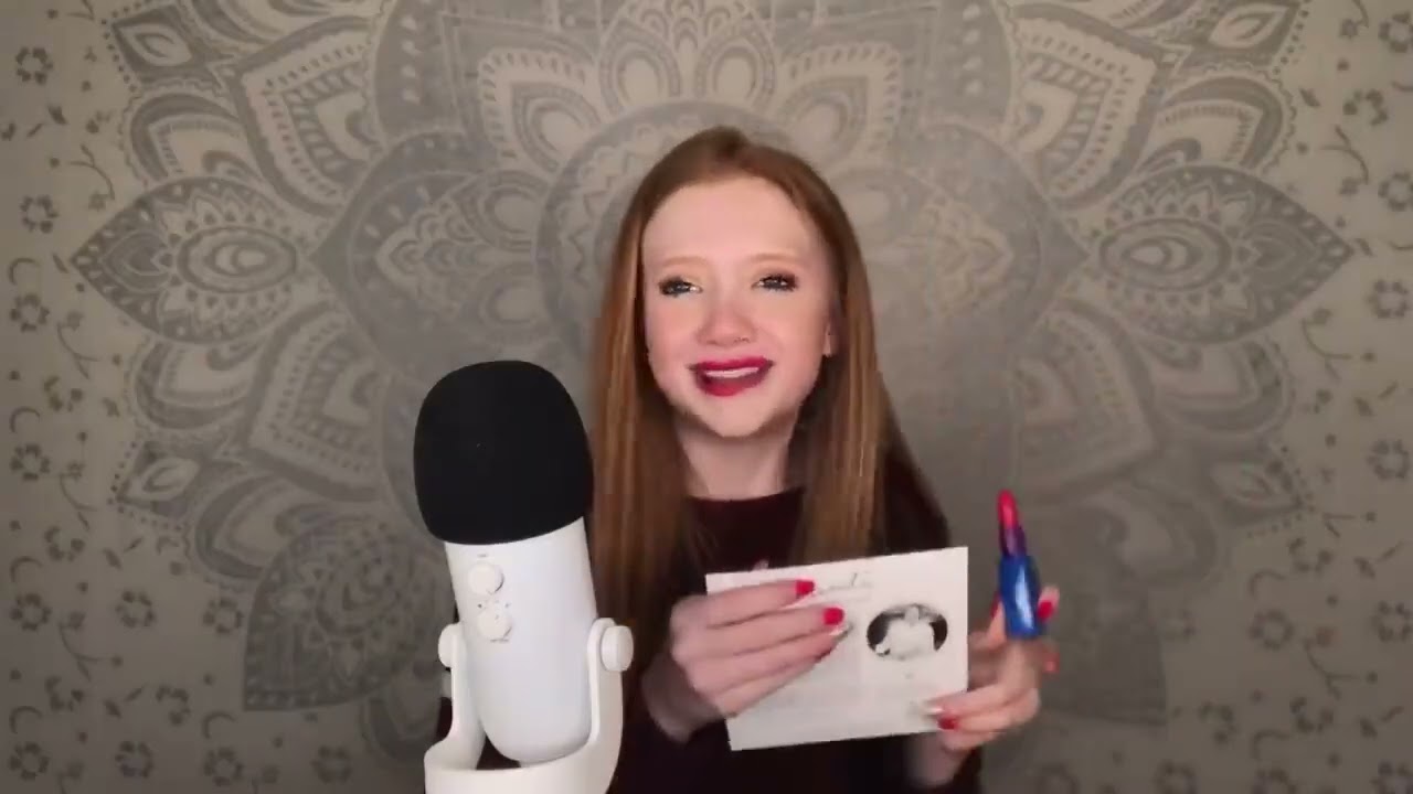 ASMR  Applying & EATING Lipstick       100% edible fun