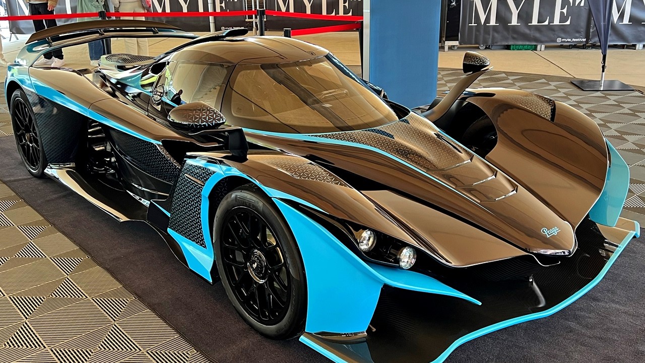 Zürich Myle Motorworld 2025 Koenigsegg, Praga, Bugatti, Cybertruck, Hypercars Supercars 4K HDR