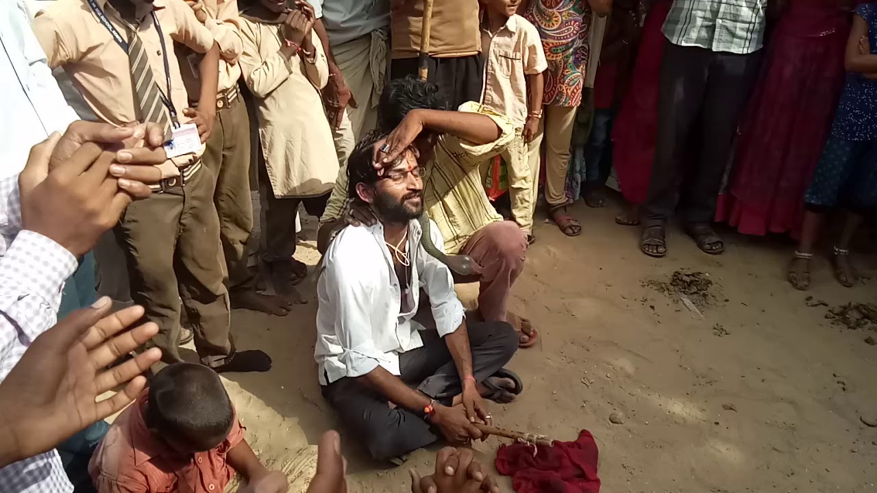 Komta me madari ka parogram