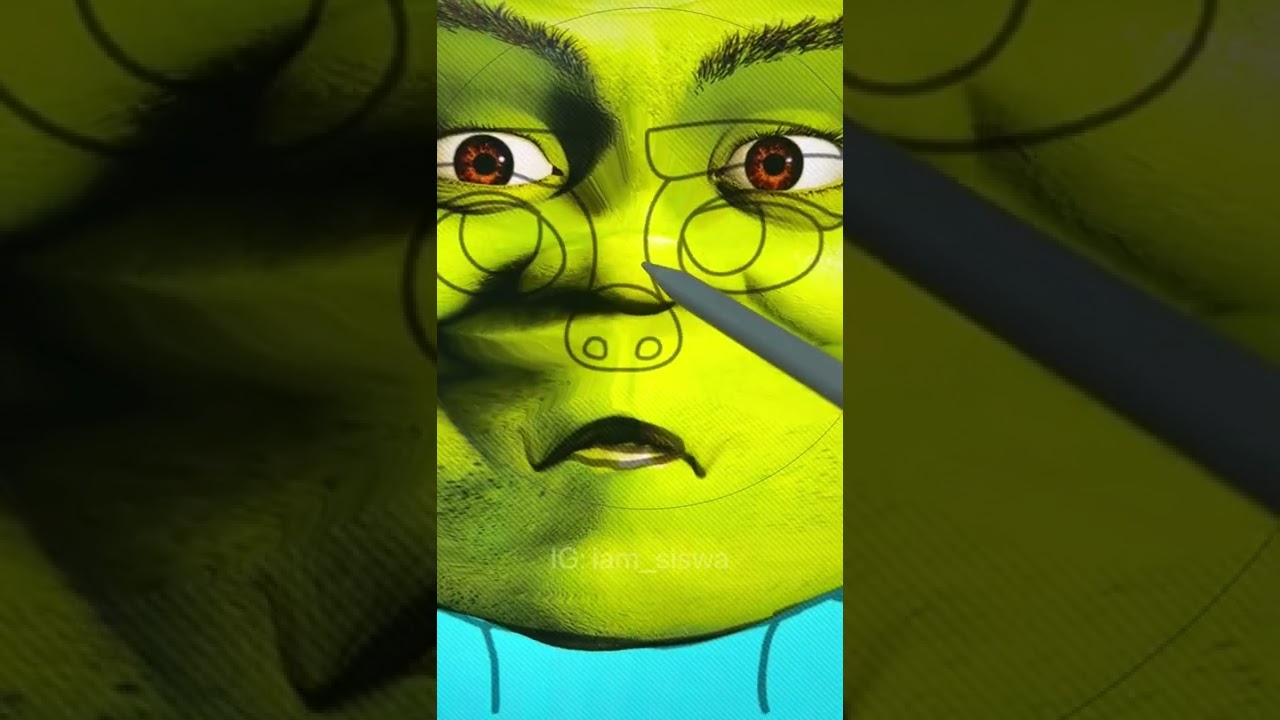 I turned SHREK into Mei Lee from Turning Red ✨ and she looks so cute 🥰 #shorts
