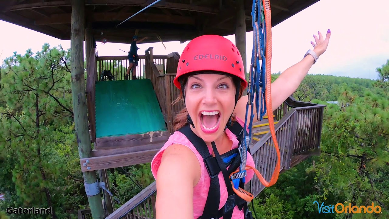 Danielle Monaro Visits Orlando With Her Family!