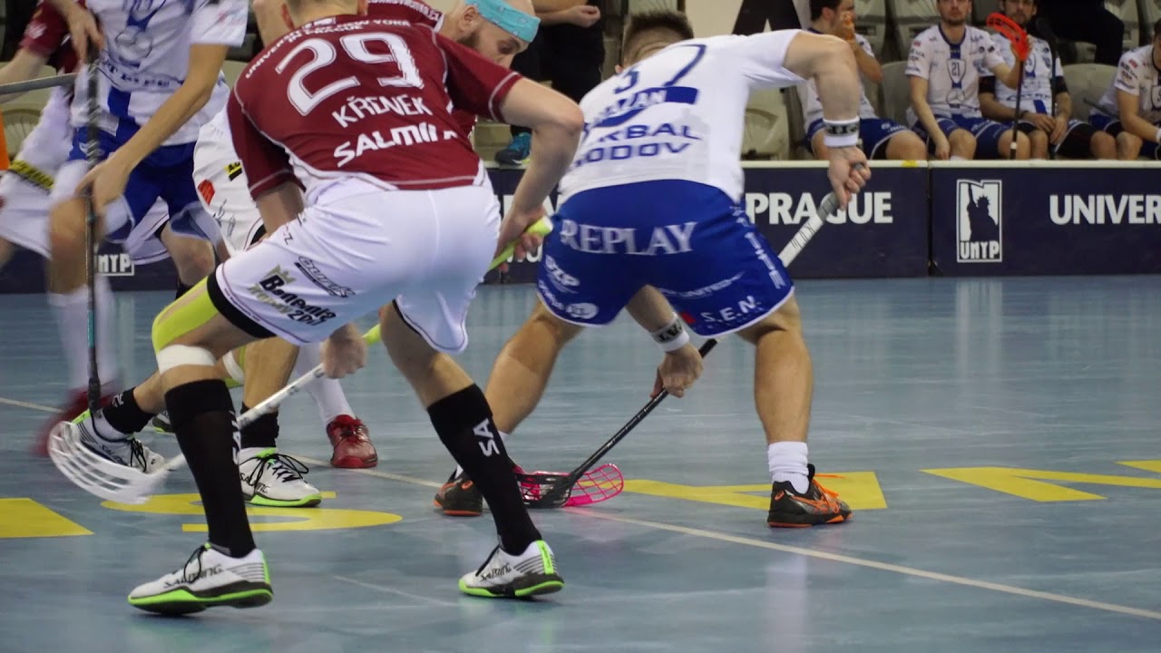 Pod pokličkou: Jak vedou utkání elitní čeští rozhodčí