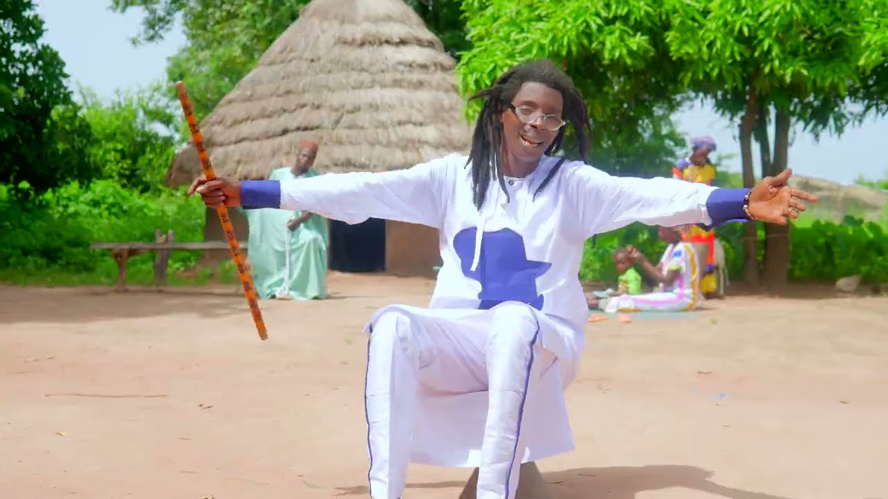 Tipsé Eykey Clips Africa Officiel