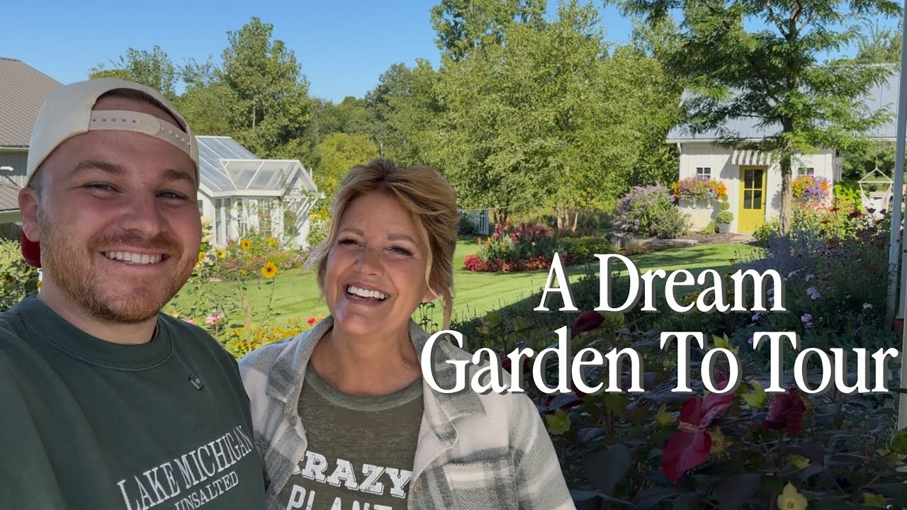 The UNBELIEVABLE Cottage Garden Tour 🌸 || Tracy at Plaids And Poppies 