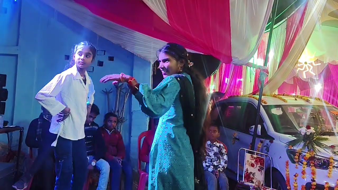 Barat me machaya tabahi dance