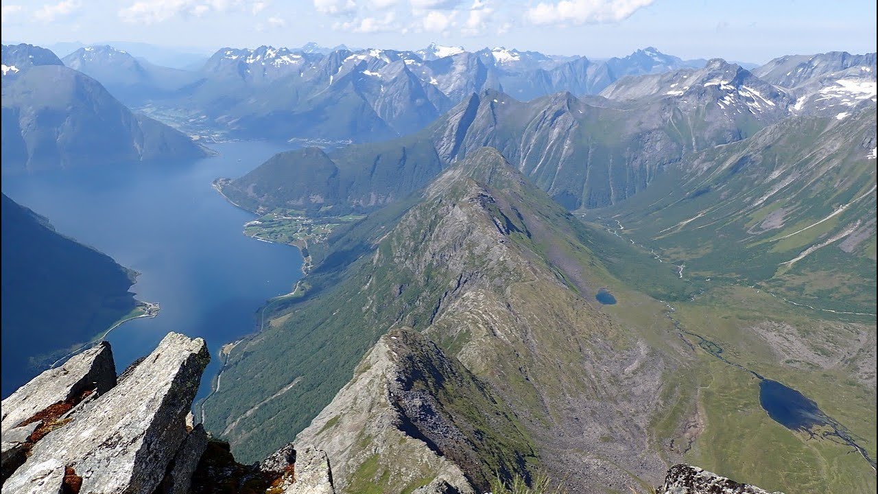 Slogen trek from Øye in Norway