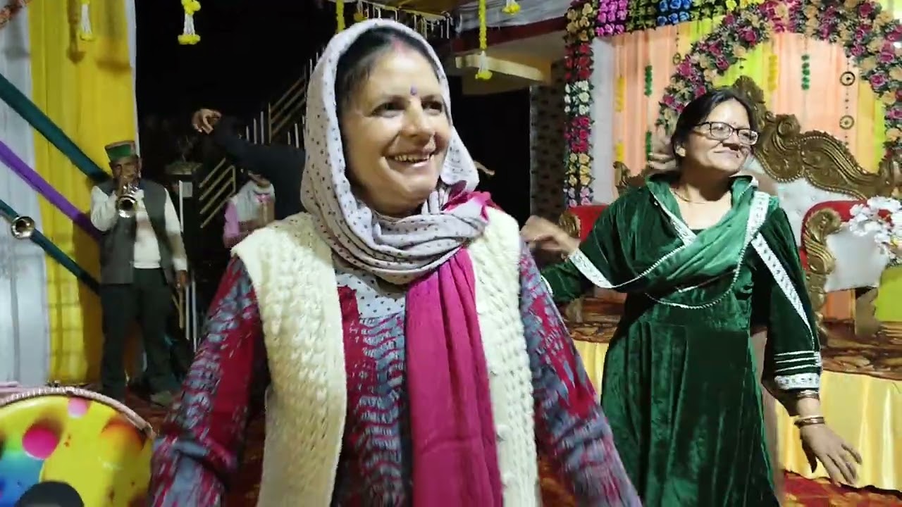 Viral Himachali pahadi gidda || band baaja || 😍#himachal #culture #viral #viraldance 