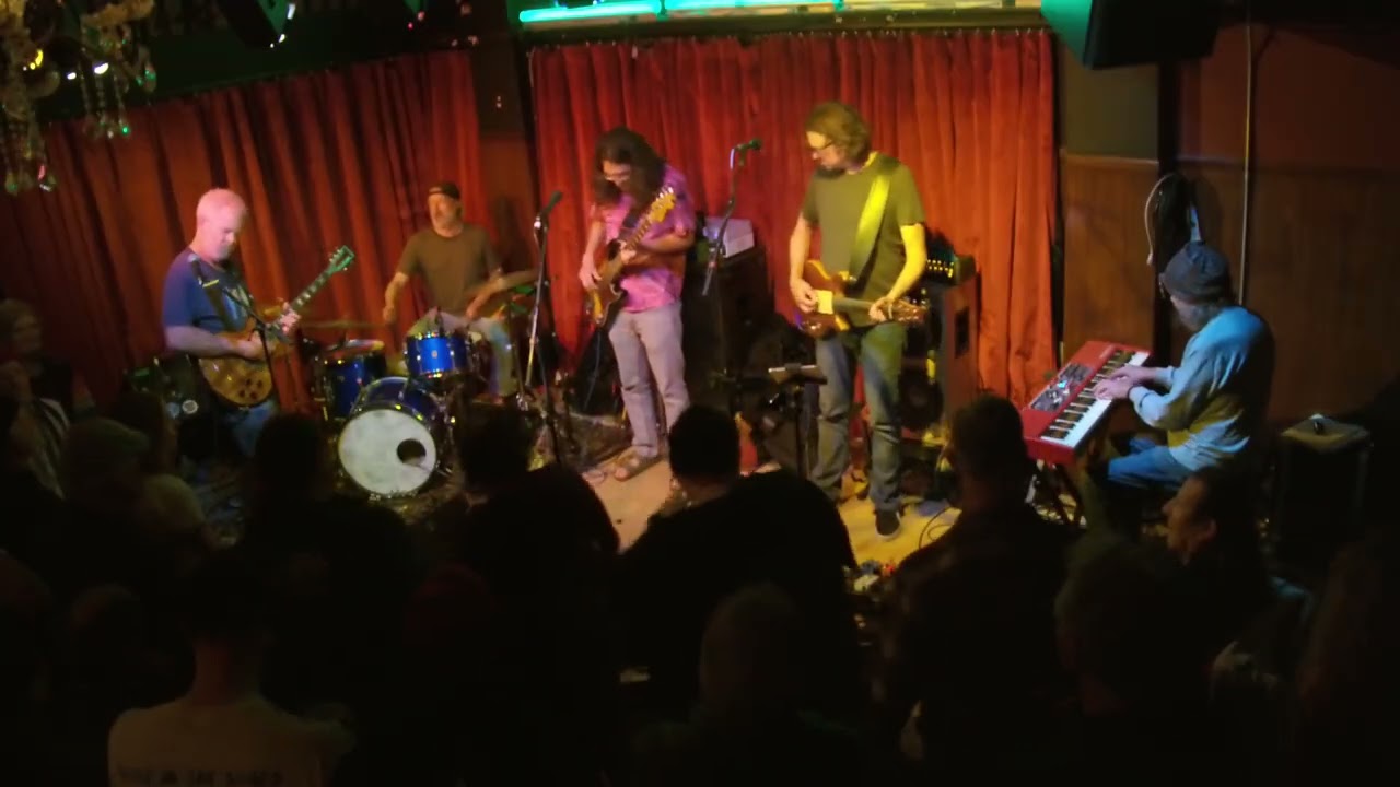 2025-12-17 Set2 Danny's Live Dead at Peri's Tavern