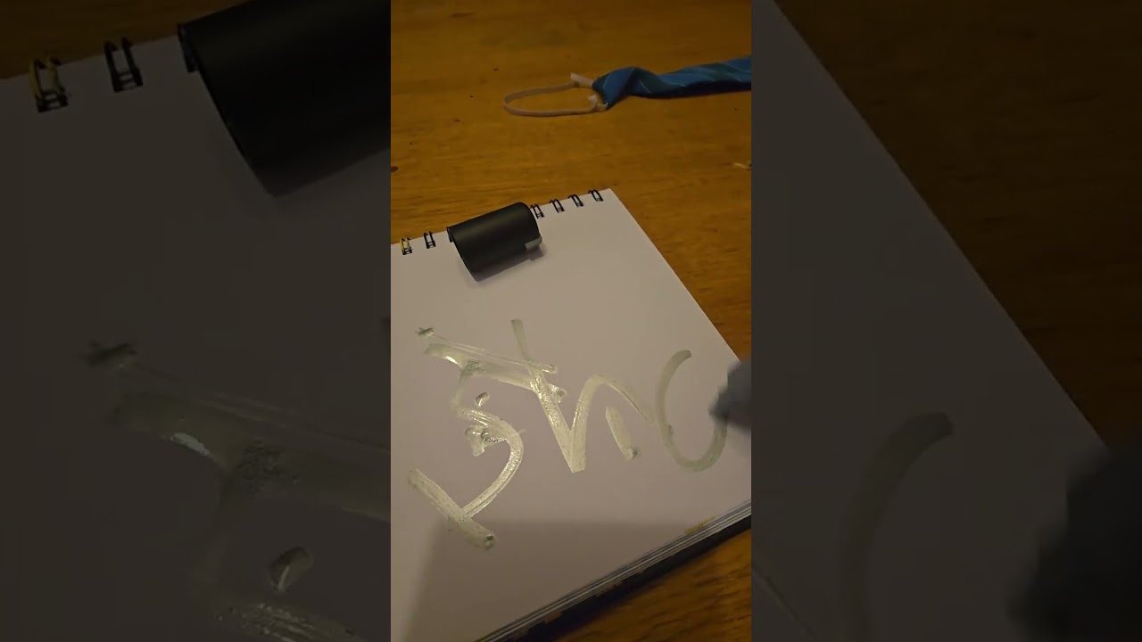 Opening a silver PC8K 8mm posca and doing graffiti 