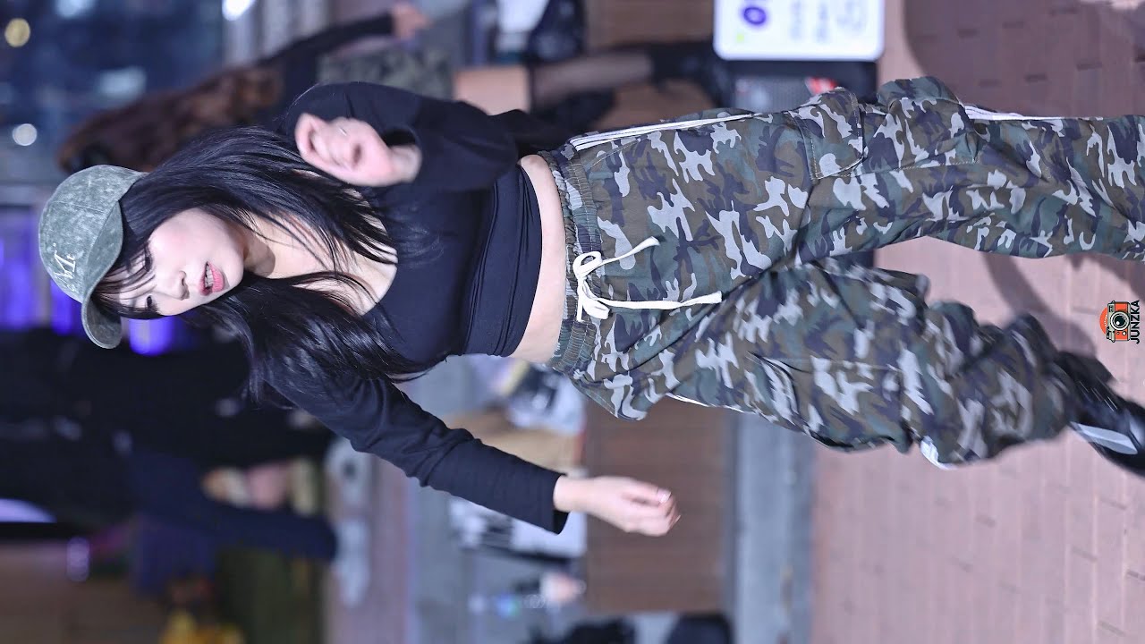 도하 [EXID (이엑스아이디) - 덜덜덜] (20241117) 에이브리 ABRY 홍대 홍대버스킹 댄스팀직캠 댄스팀 직캠댄스팀 쭌자카