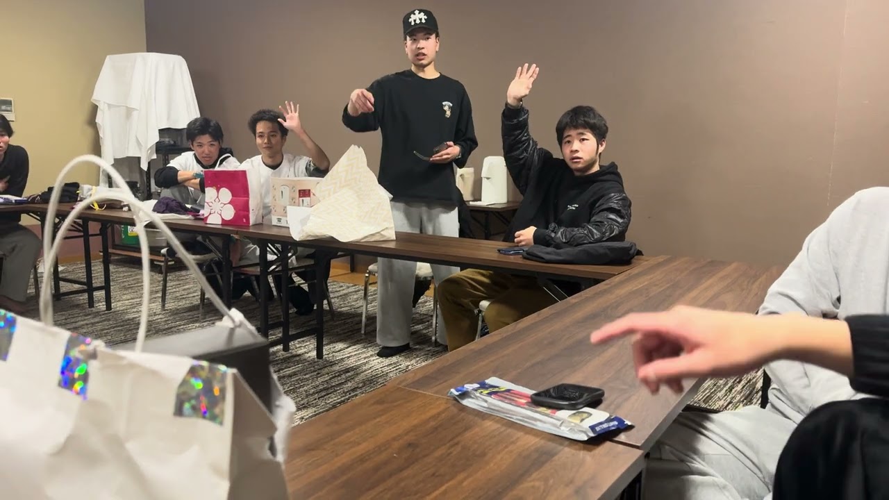 プレゼント交換会🎁①