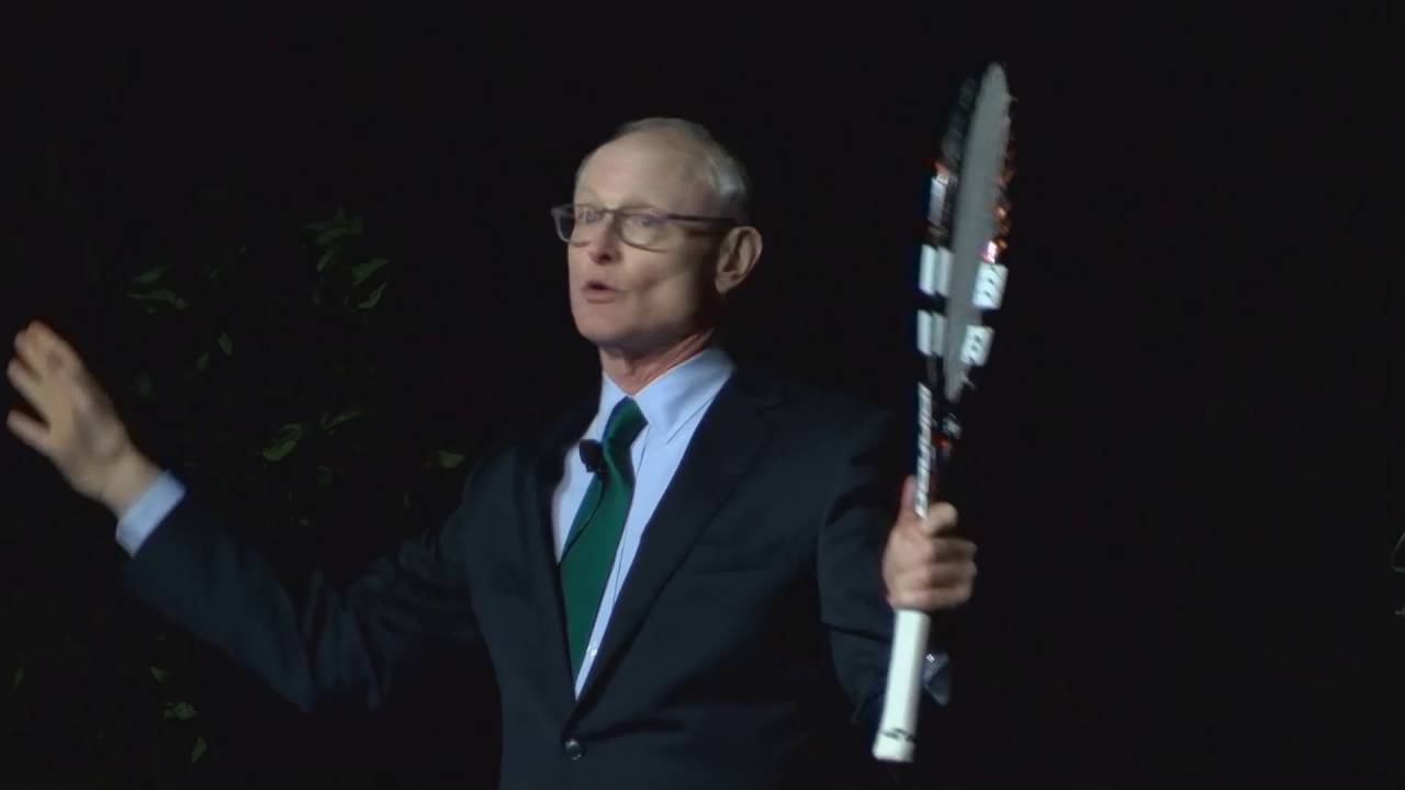 Michael Porter: Strategy, Competition and the Age of the Smart, Connected Machines
