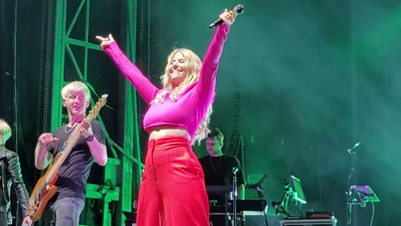 Beatrice Egli & Verliebt Verlobt Verflixt Nochmal LIVE & Herz An LIVE & Klägenfurt 27.05.2023