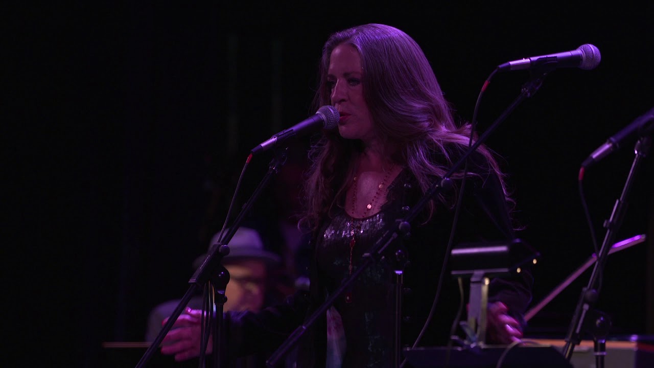 Carlene Carter-Unfaithful Servant