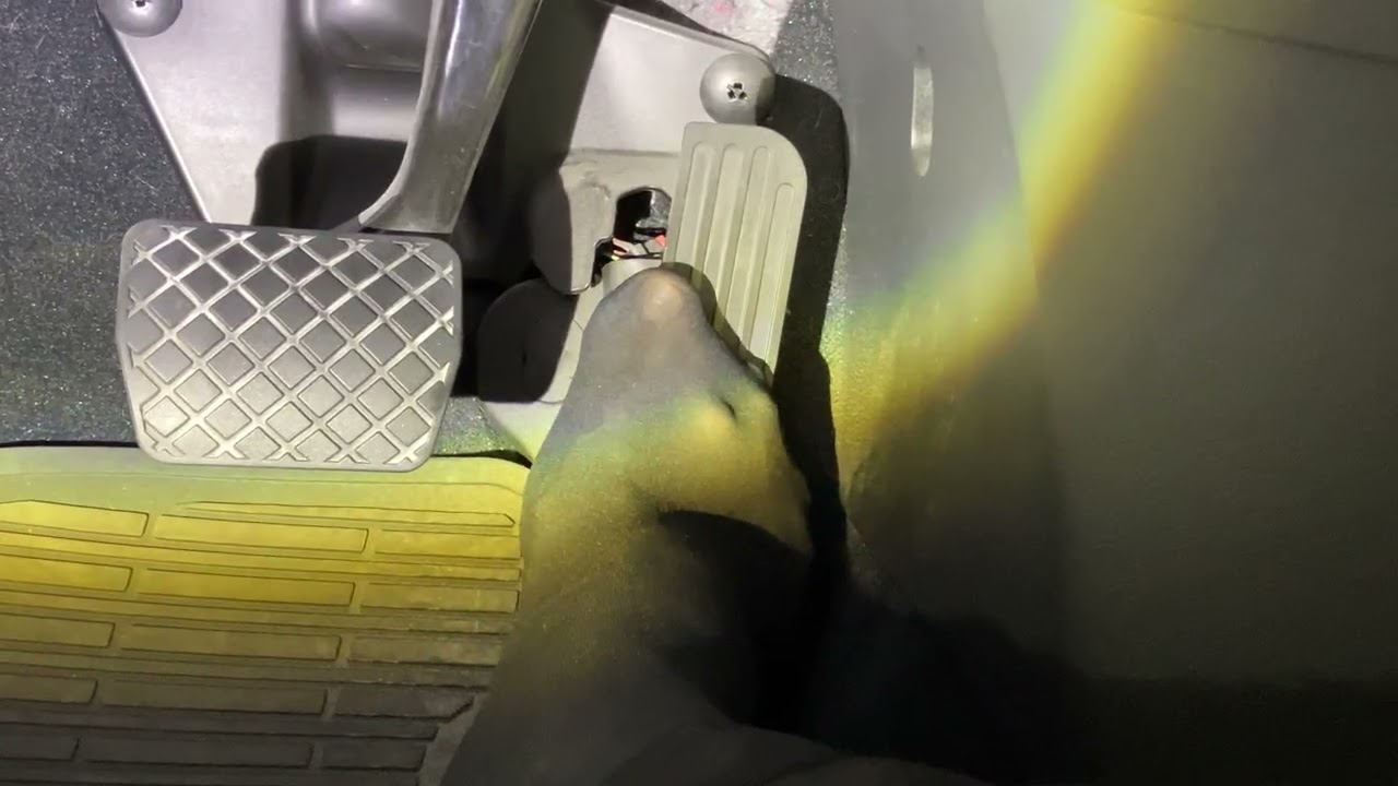 Driving in Black Nylons After Wearing 3  Days  Straight.