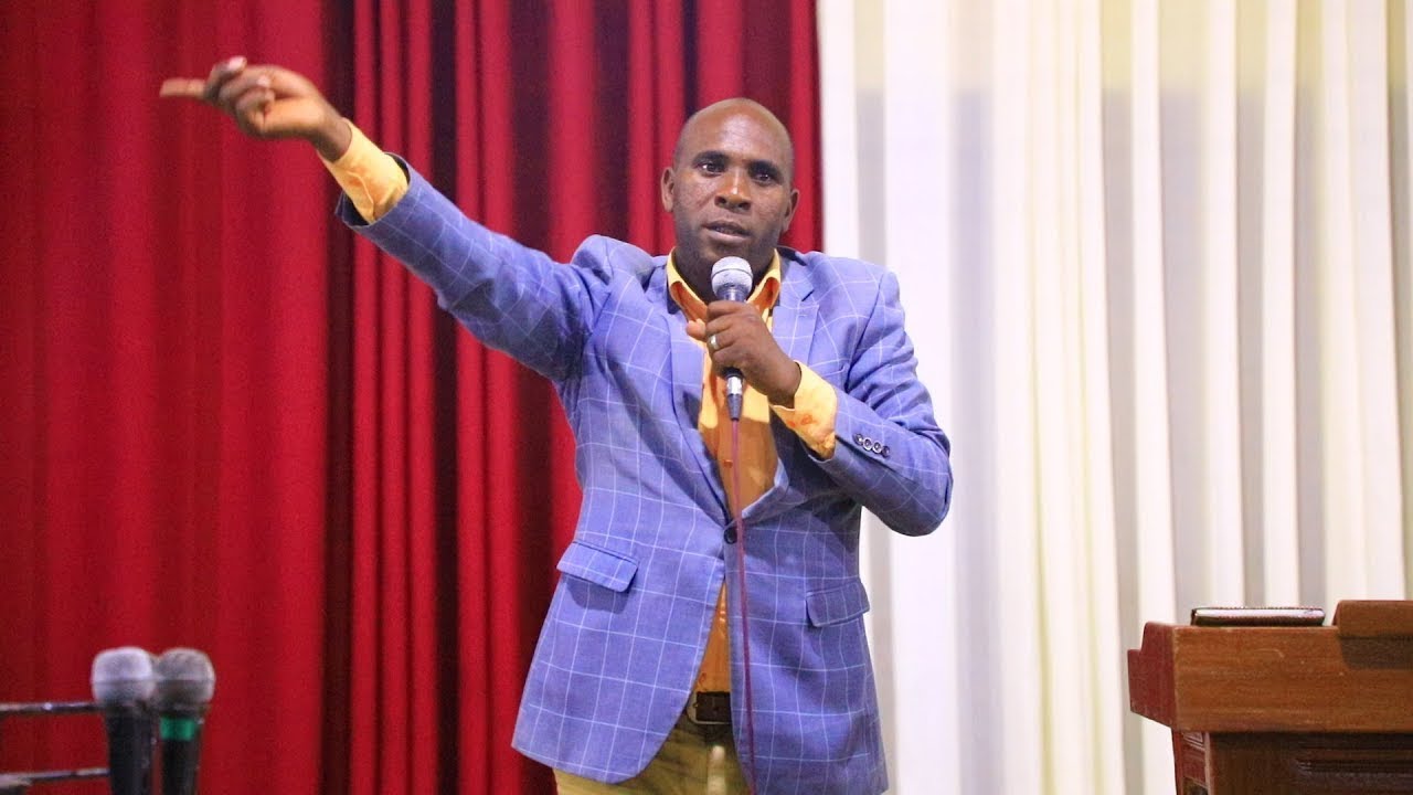 Uzi ubwenge yegere Imana yezwe|| EV. Nshizirungu hamwe na ROHI CHOIR mu ivugabutumwa RUBAVU