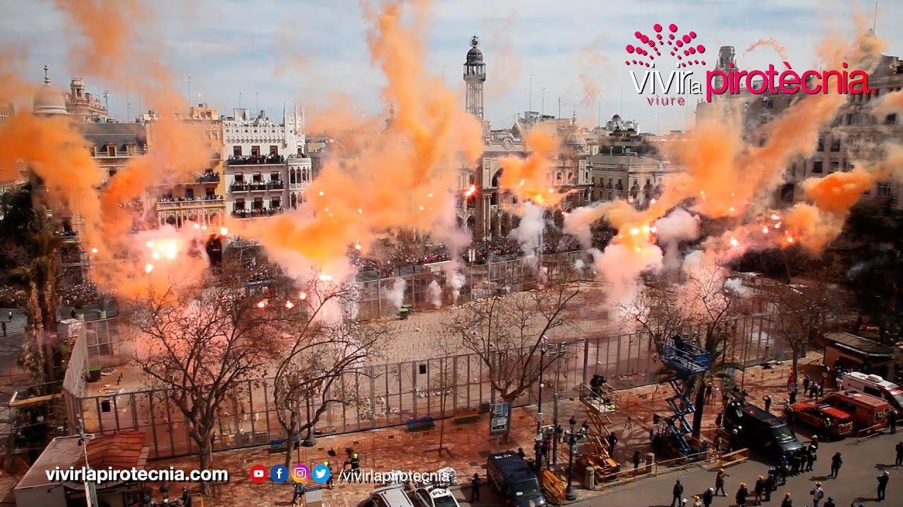 Fallas de Valencia 2023, Mascletà Viernes 17 de Marzo de 2023, Pirotecnia Crespo