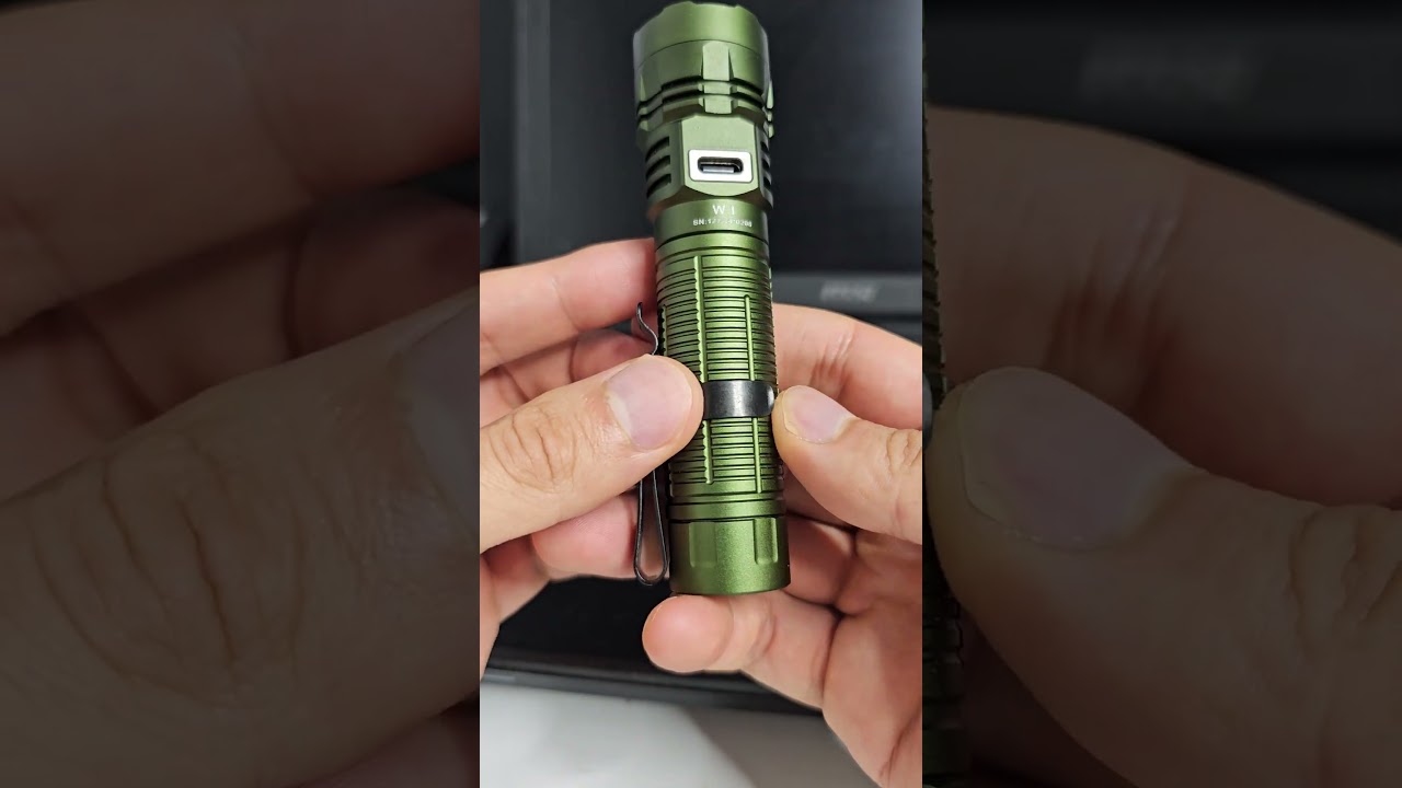 Most VERSATILE EDC flashlight? 😎 Lumintop W1 (Nealsgadgets.com)