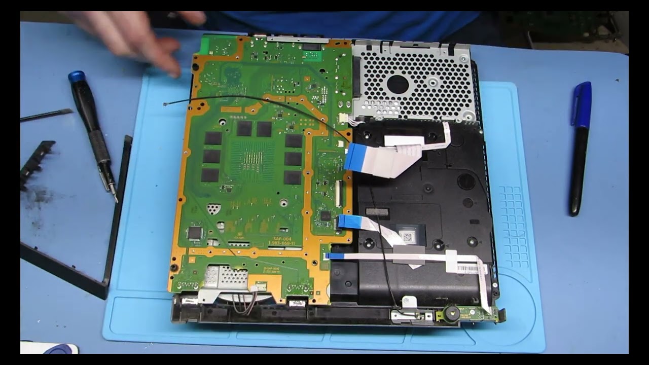 How to Fix a Broken Sony PlayStation 4 (PS4) Slim HDMI Port (Requires Soldering)