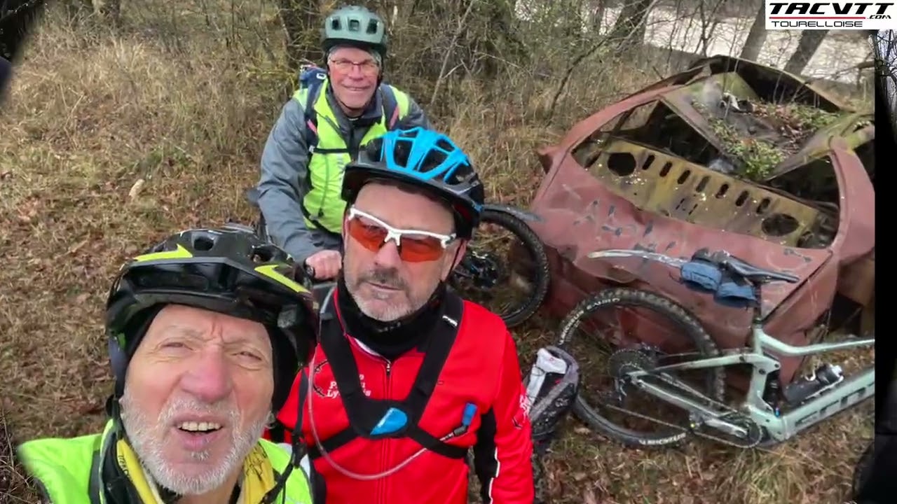 VTTAE en hiver?Avec les potes évidemment😊En évitant le GRAS qui fait prendre du poids aux pneus 🤣