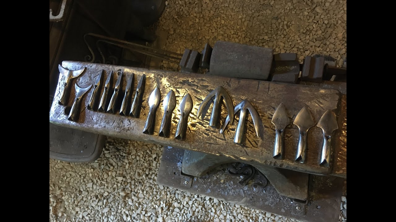 How to forge a bodkin arrowhead