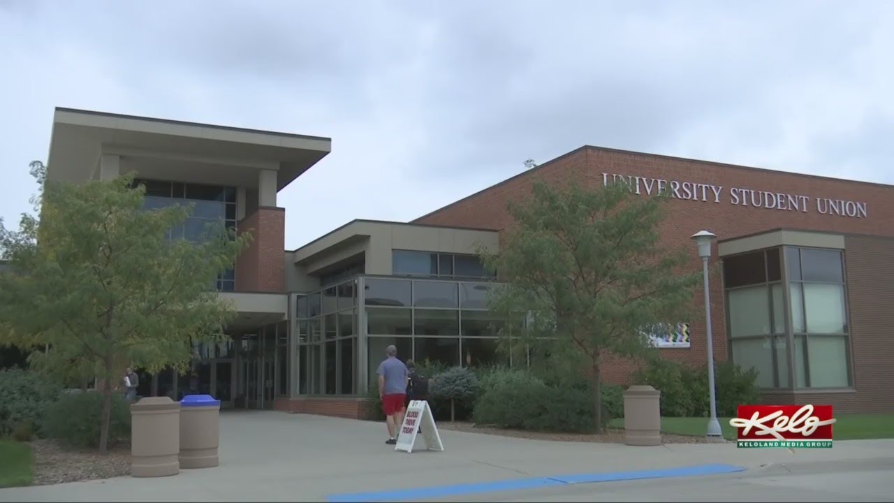 College students could see assistant from CARES Act