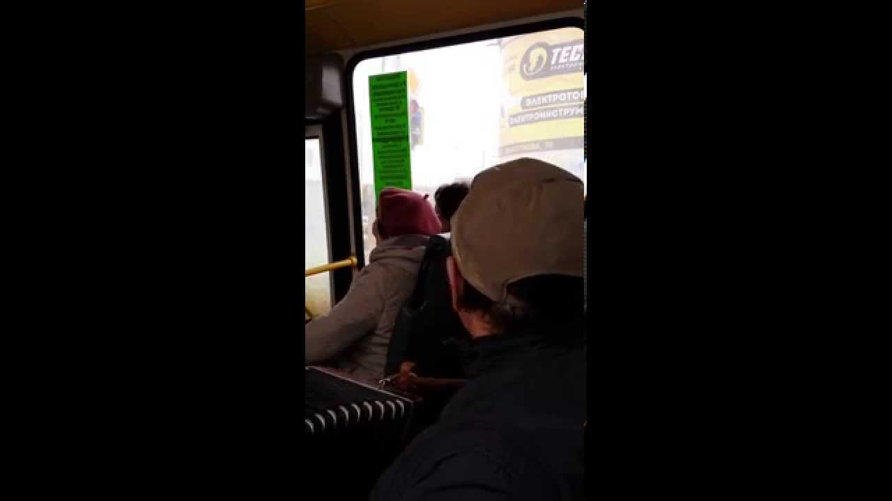 Пьяный баянист  в автобусе : Город  Якутск